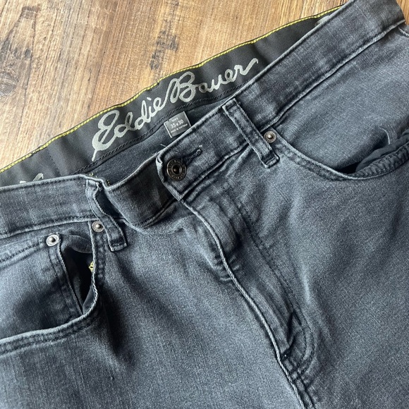 Eddie Bauer Men's Straight Jeans - Dark Gray - Picture 2 of 3